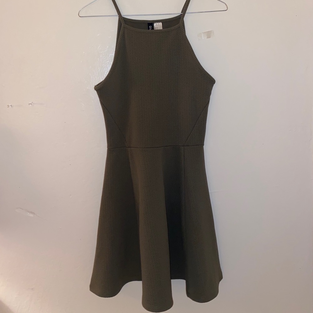 green halter top dress